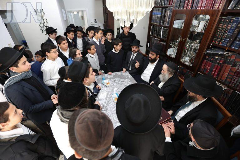 ת''ת פיתוחי חותם ת''א נבחנים אצל גדולים בבני ברק (13)