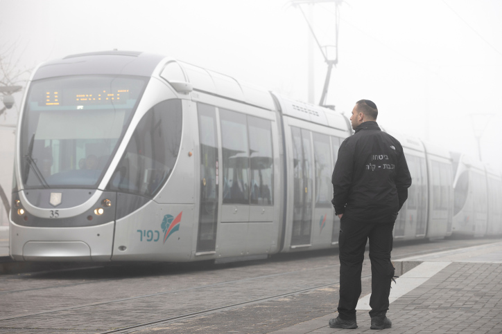 JERUSALEM LIGHT TRAIN