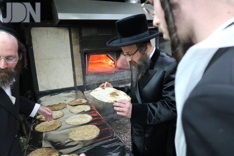 ביאלא בית שמש אפיית מצות (6)