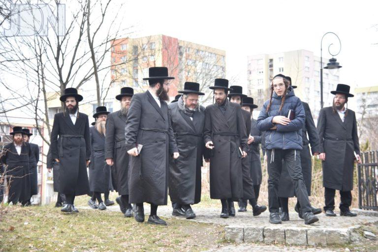 בעלזא מסע הישועות לליזענסק (9)