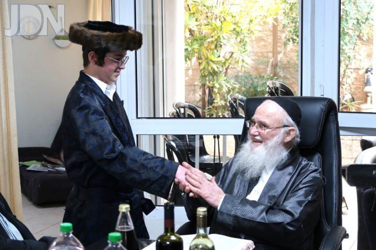 הגר''א שרמן פורים פג (12)