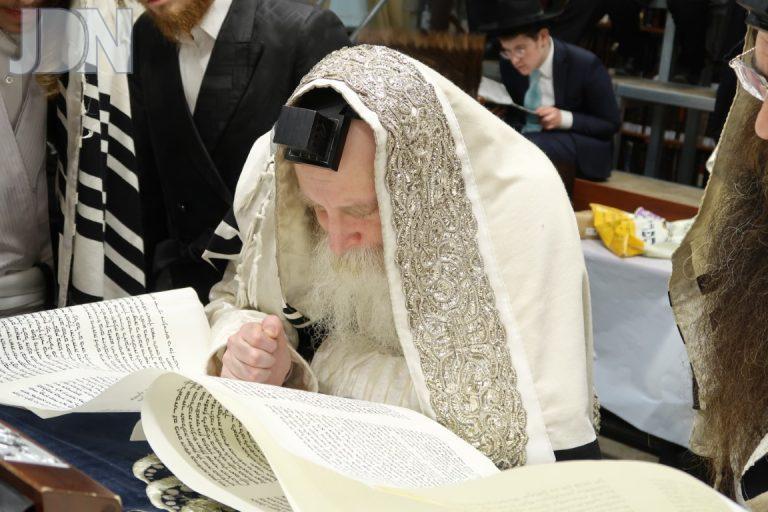 הגרי''מ מורגנשטרן קריאת המגילה (3)
