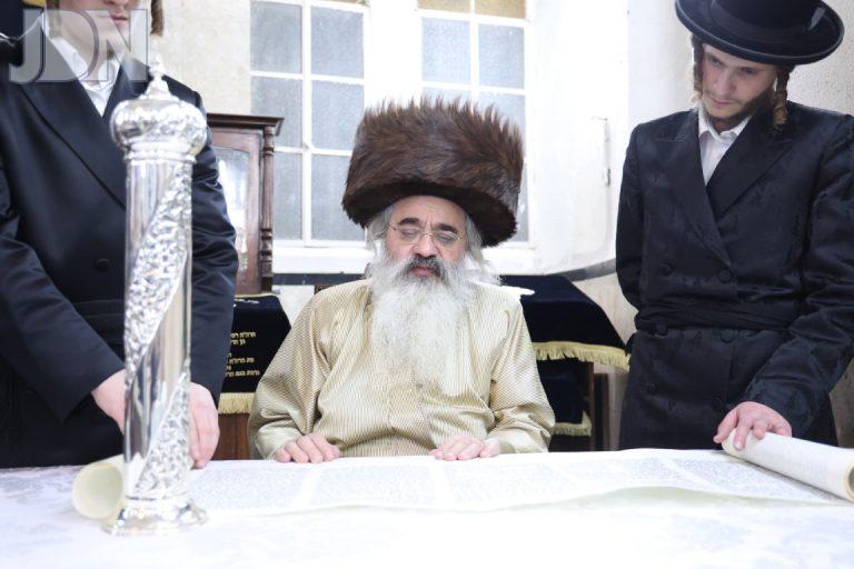 לעלוב ירושלים קריאת מגילה (3)