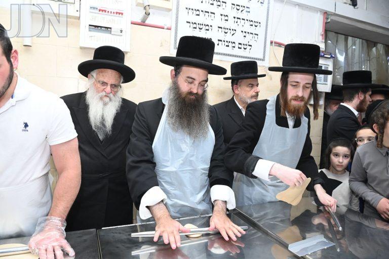 סאדיגורה ירושלים אפיית מצות (14)