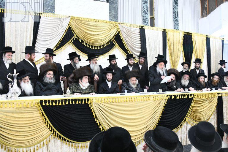 סאטמאר ויז'ניץ דעעש אירוסין (42)
