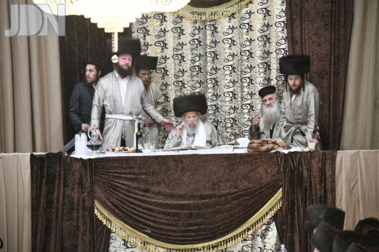פינסק קרלין טיש פורים (2)