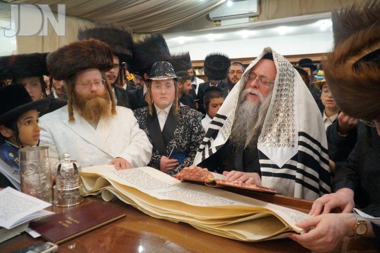 רבי יצחק לעזער פורים פג (3)
