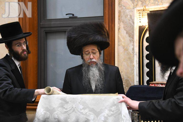 שבט הלוי קריאת המגילה (1)
