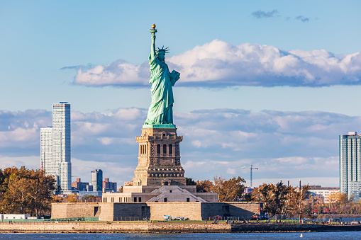 istockphoto-1365467747-170667a