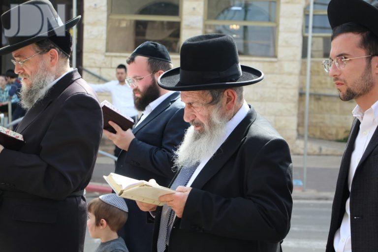 הגר''נ בן שמעון שריפת חמץ (3)
