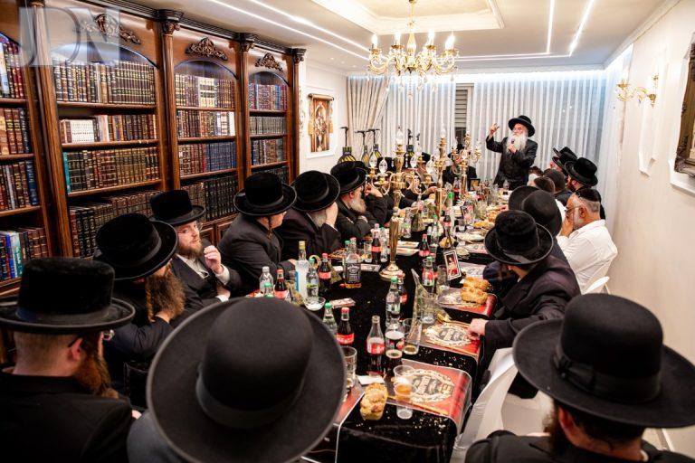 סעודת הילולת ר' ישעי' מקרעסטיר בקרית גת (25)