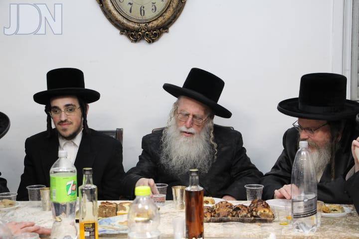 קרית צאנז בערגסאז מאקאווא ווארט (11)