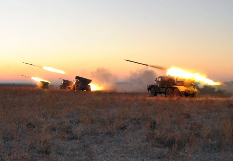 Artillery_(26739418592)