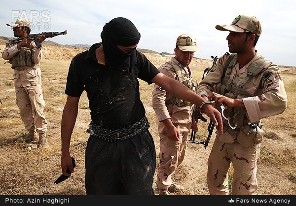 Border_patrol_exercise_in_Kermanshah_province_(14)