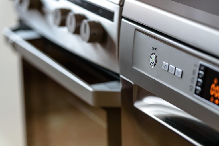 modern-kitchen-g21df5b26e_1920