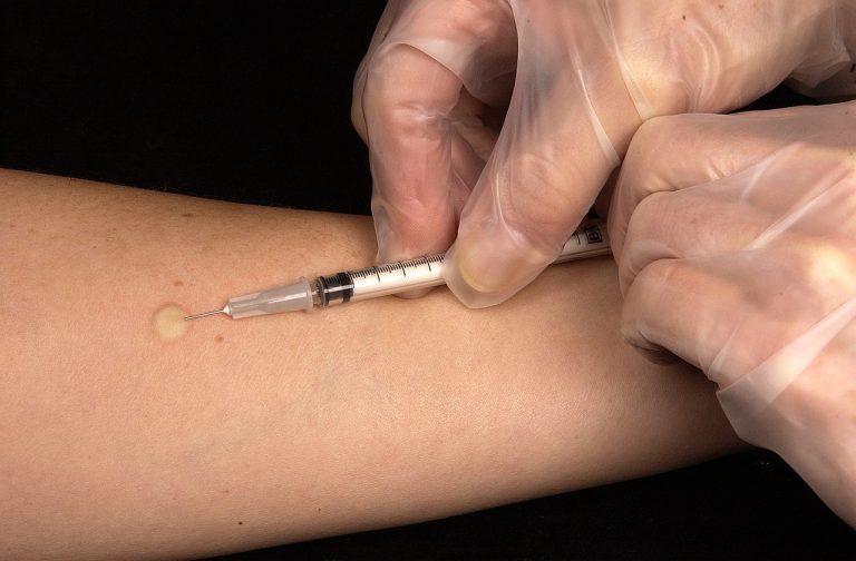 vaccination-gaf53af5f9_1280