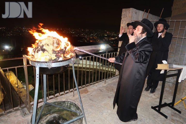אונגוואר הדלקה בציון שמואל הנביא (5)