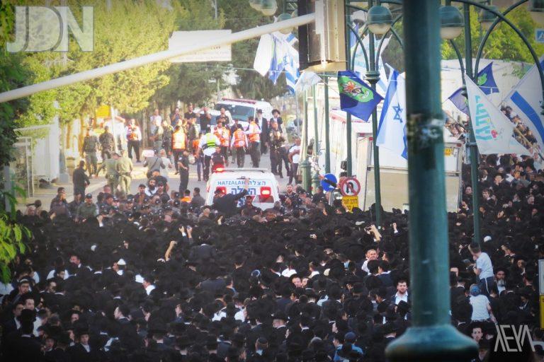 הלווית מרן הגריג אדלשטיין • צילום נתנאל בראון (32)