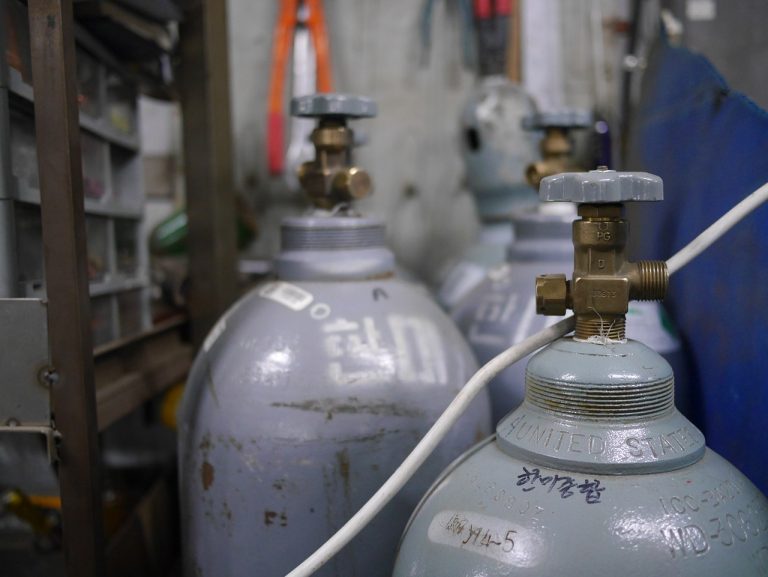 gas-630616_1280