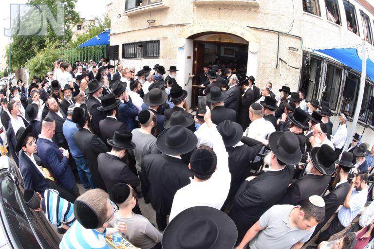 הלווית הרבנית שרה נחשוני (5)