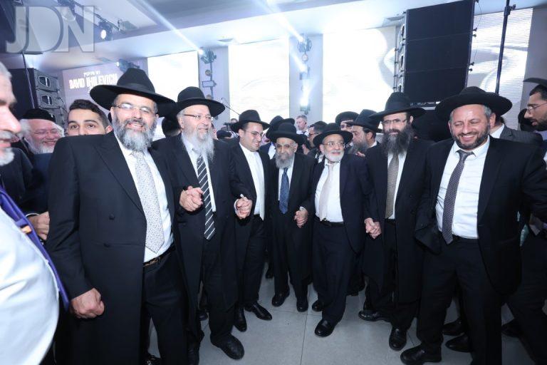 הרב משה צדקה חתונה נכדה (31)