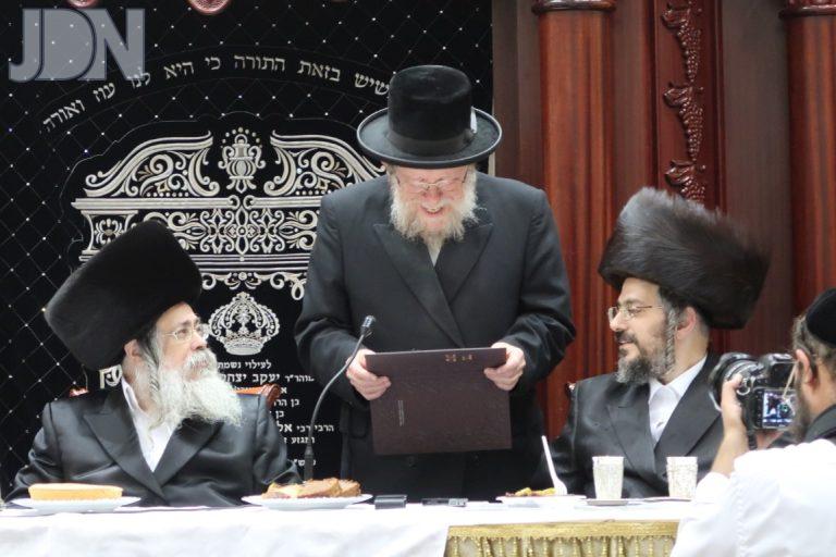 טאלנא קהל יראים אוסטרובא קאלושין אירוסין (7)