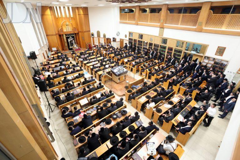 עצרת הגרי''ג אדלשטיין זצ''ל רוממה (23)