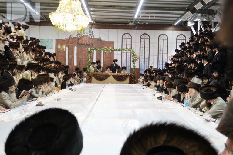 פינסק קרלין נעילת החג שבועות פג (5)