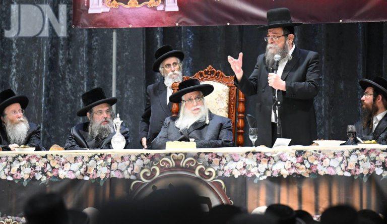 צאנז כבוד התורה (25)