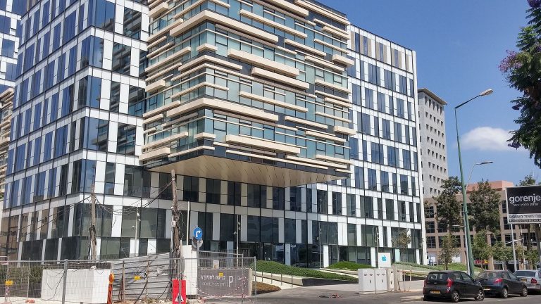 Apple_house,_Herzliya