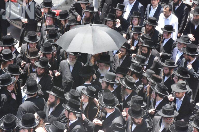 בוהוש הלויית הרבנית (13)