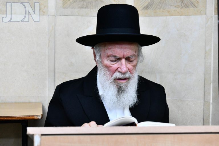 הגרי-זילברשטיין-תשעה-באב-תשפג-3-scaled