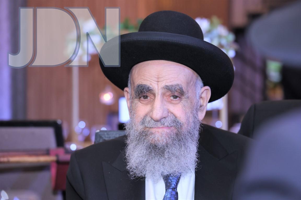 בקשו רחמים: לאחר שאושפז, מרן הגר"מ צדקה הועבר לבית החולים אחר