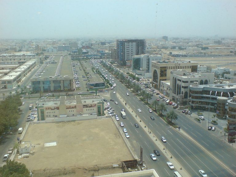 1280px-Tahlia_Street_Jeddah_Saudi_Arabia