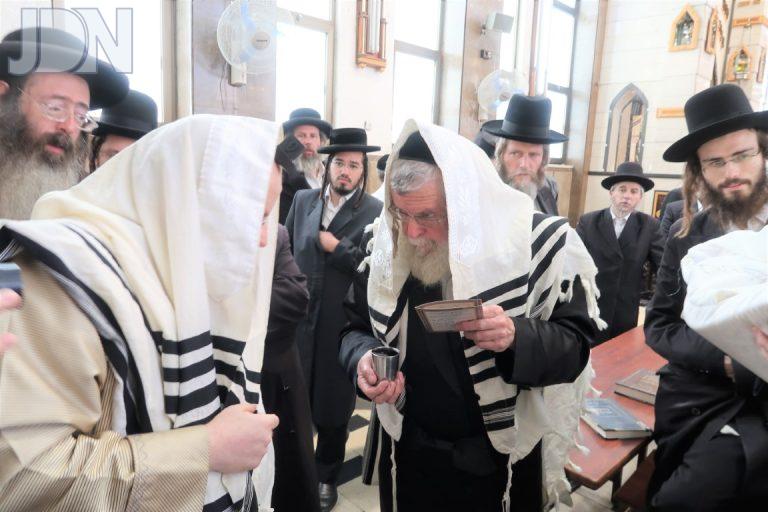 הרב צבי חשין בר מצוה נכד (9)