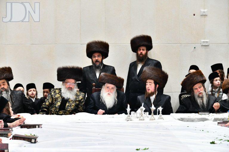 מכנובקא בעלזא פארשפיל לנכד (1)