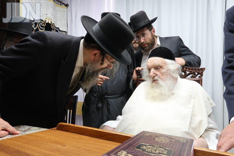 סטוטשין בביקור אצל פוסק הדור הגר''מ שטרנבוך (4)
