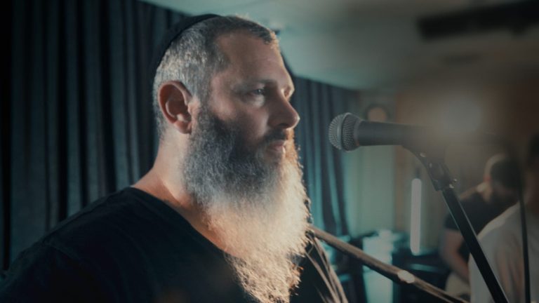 עדי גביסון - תמונת יח''צ