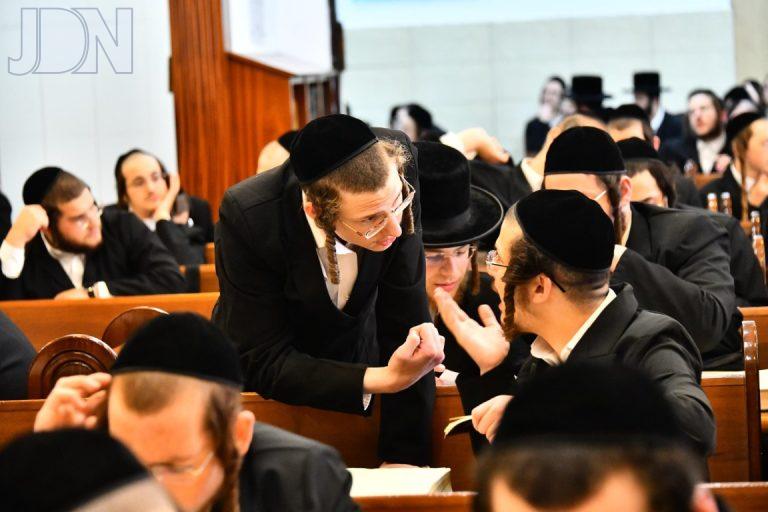 עץ חיים באבוב ב''ב אלול פג (14)