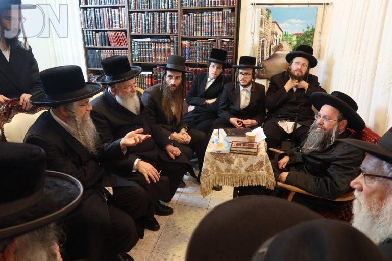 צאנז טשאקאווא ניחום אבלים (53)