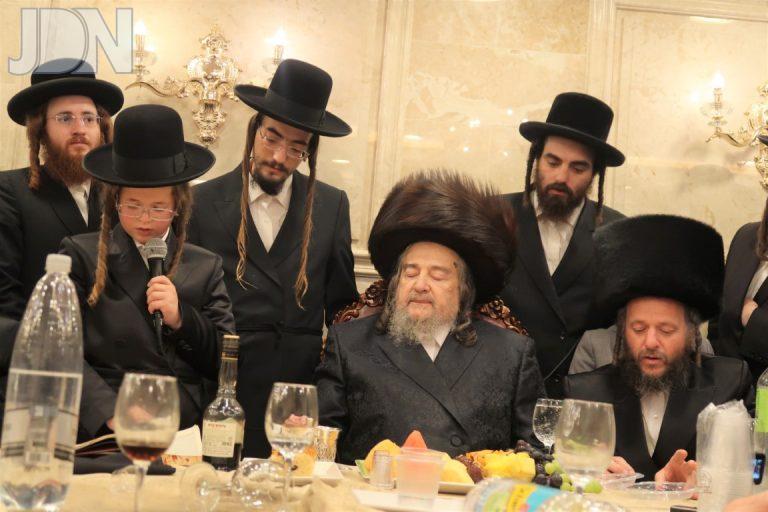 רבי יעקב מאיר שכטר בר מצוה נכד (11)