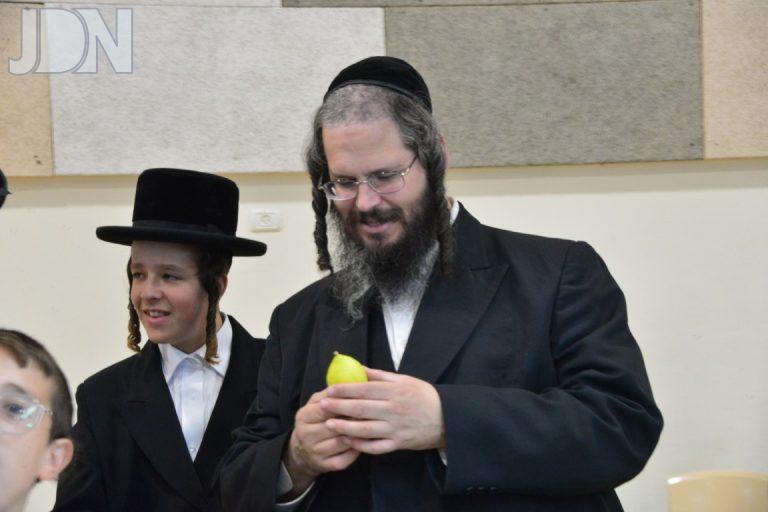 אשדוד סוכות יוסי לוי (47)