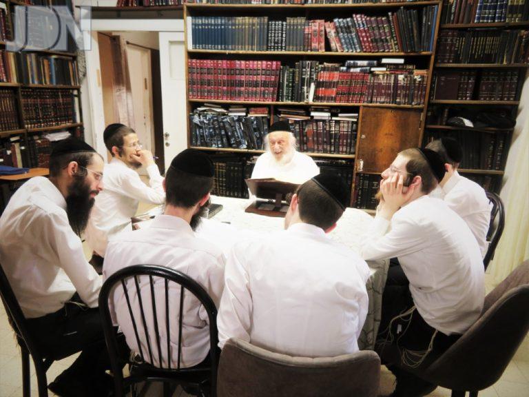 הגרב''ד פוברסקי בלימוד (2)