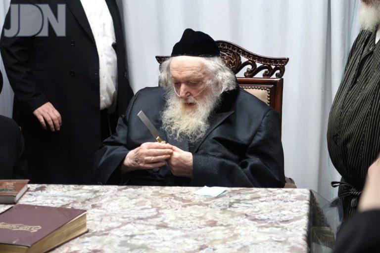 הגר''מ שטרנבוך בדיקת סכינים (14)