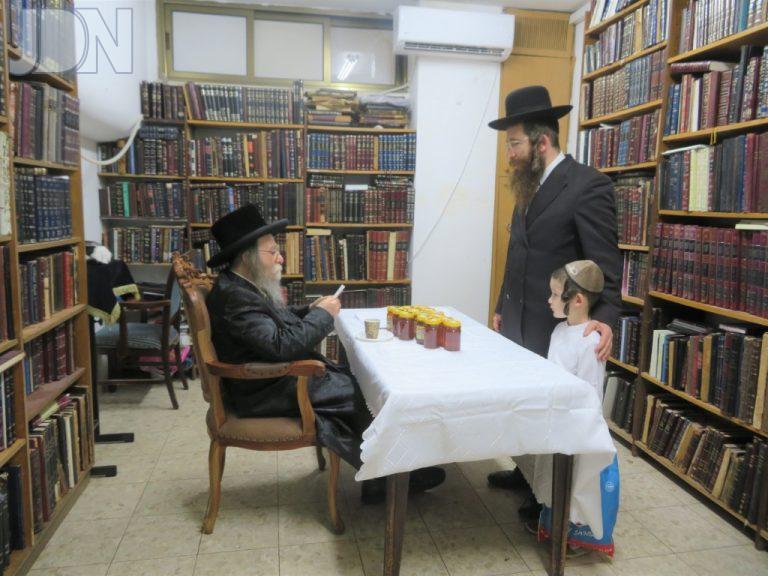 ערלוי ב''ב קבלת קהל (3)