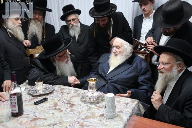 צאנז הגר''מ שטרנבוך ביקור (6)