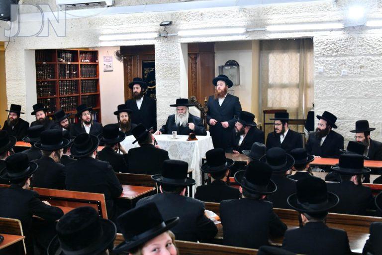 קרעטשניף ירושלים מבצר התורה אלעד ביקור (24)