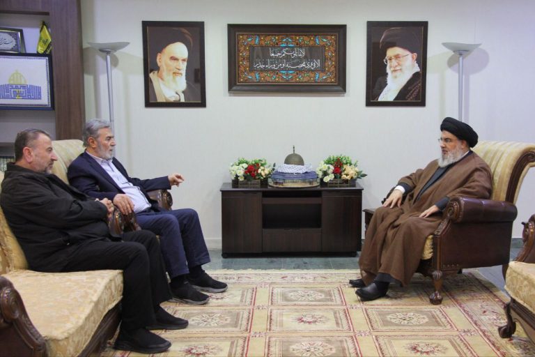photo1698213989