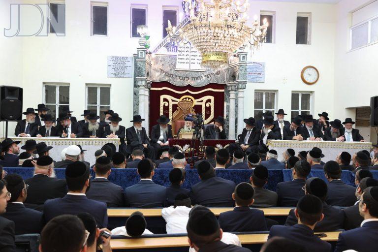 הגר''י יוסף הקבלת פני רבו יזדים (23)