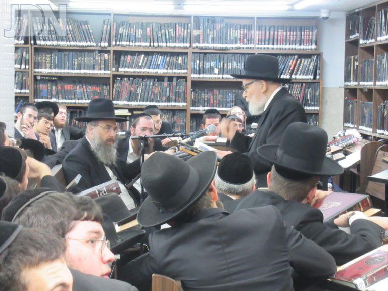 הגרמ''ה הירש בישיבת נר זרח עוצם (2)